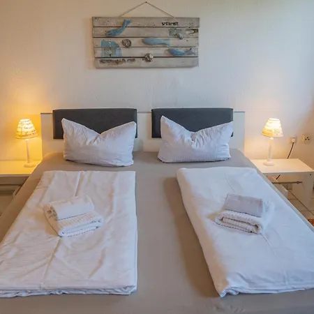 아파트 Haffgefluester Roggow *